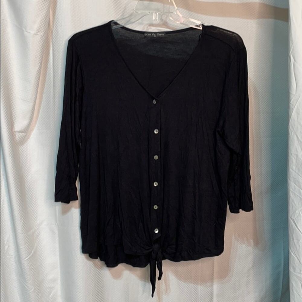 Kim & cami 2x black tie at waist blouse euc